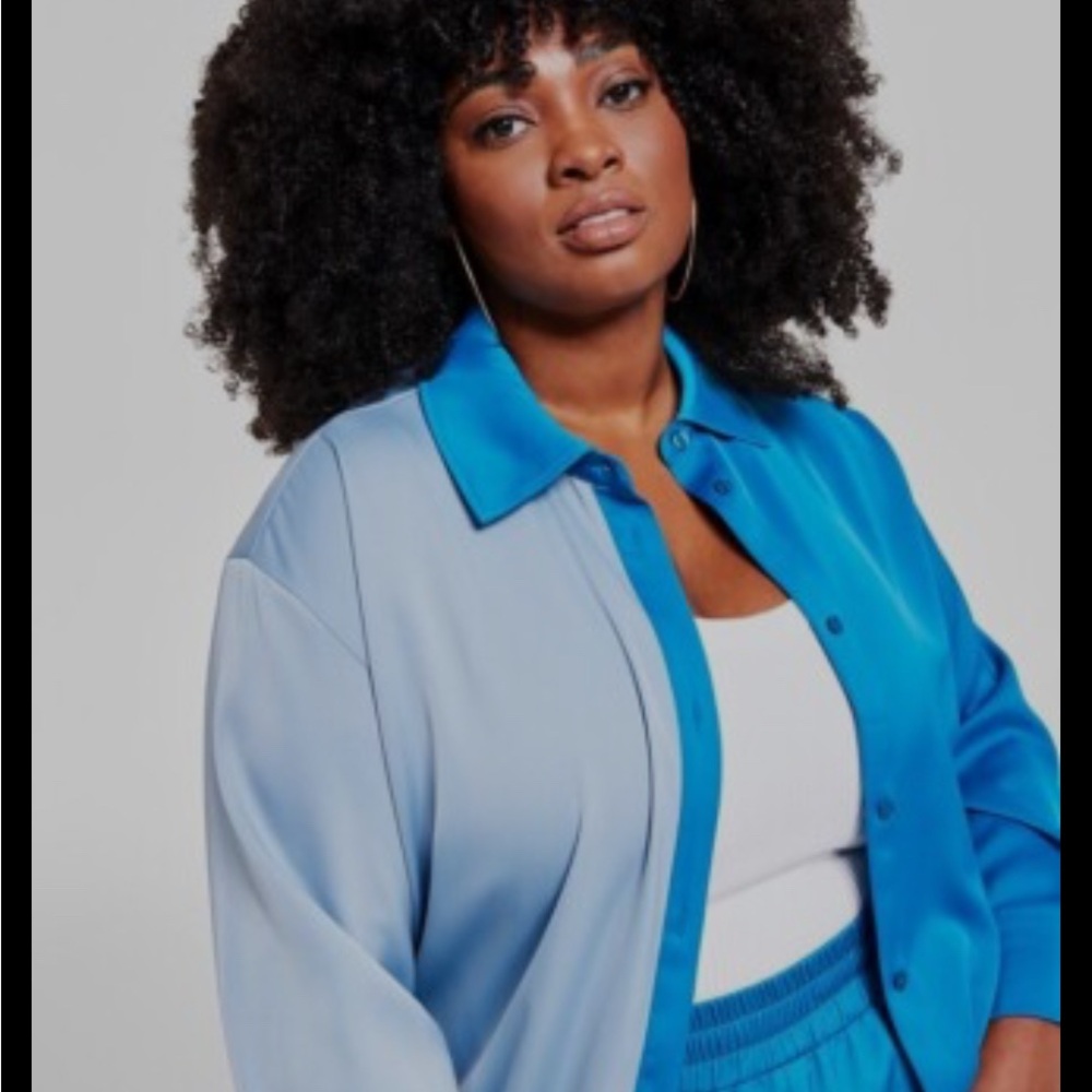 Nina Parker Blue Button Down Shirt